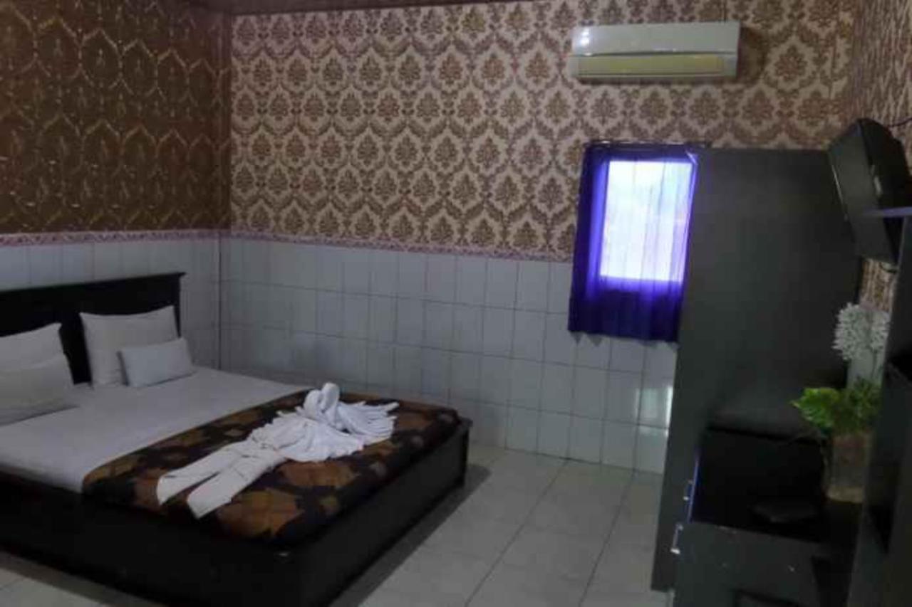 קוטה לומבוק Vaccinated Staff - Oyo 3523 Gong Corner Homestay מראה חיצוני תמונה