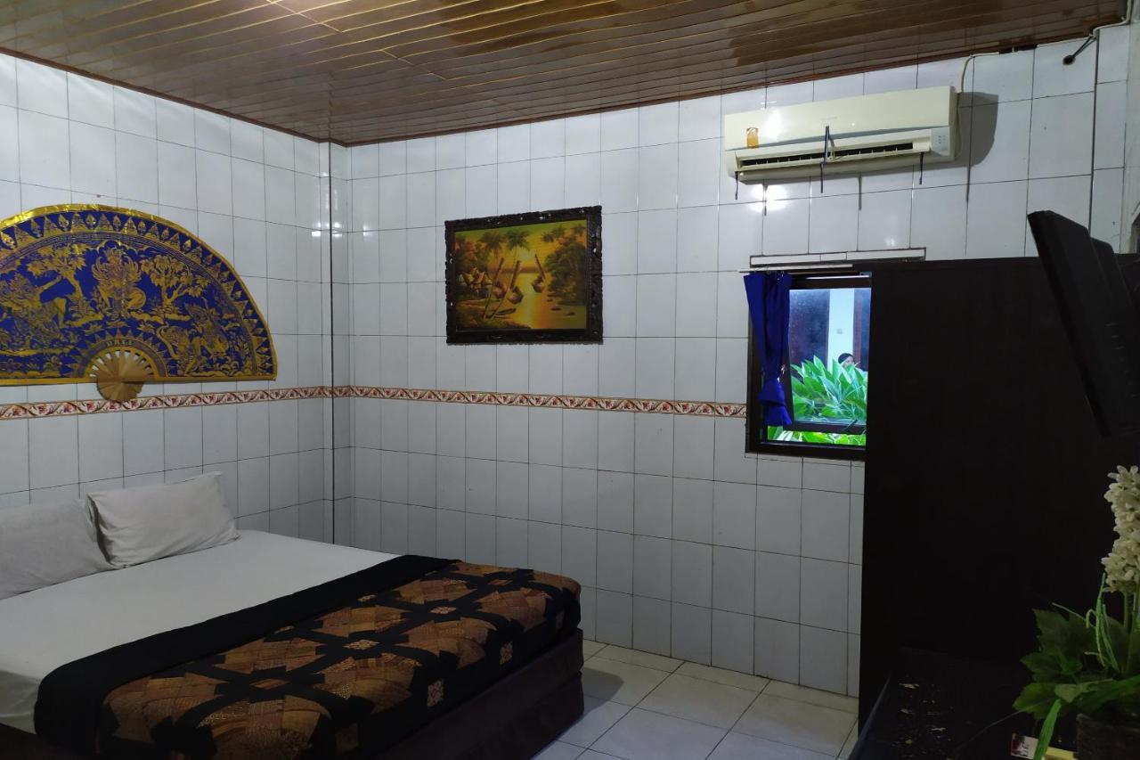 קוטה לומבוק Vaccinated Staff - Oyo 3523 Gong Corner Homestay מראה חיצוני תמונה